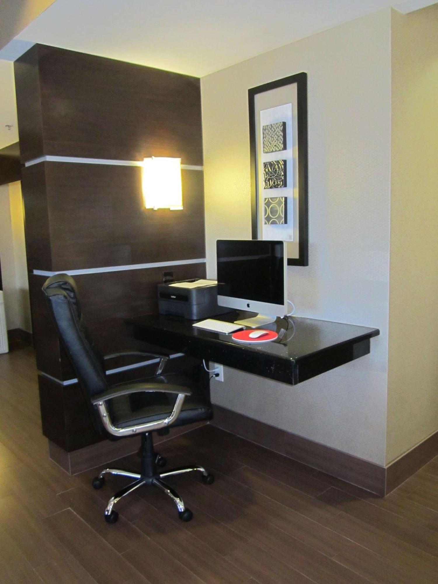 Hampton Inn Fort Myers-Airport&I-75 Einrichtungen foto