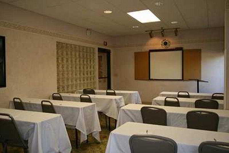 Hampton Inn Fort Myers-Airport&I-75 Einrichtungen foto